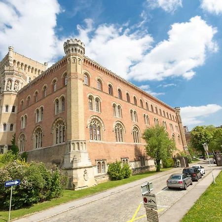 Vienna Hauptbahnhof Arsenal Apartments Ngoại thất bức ảnh